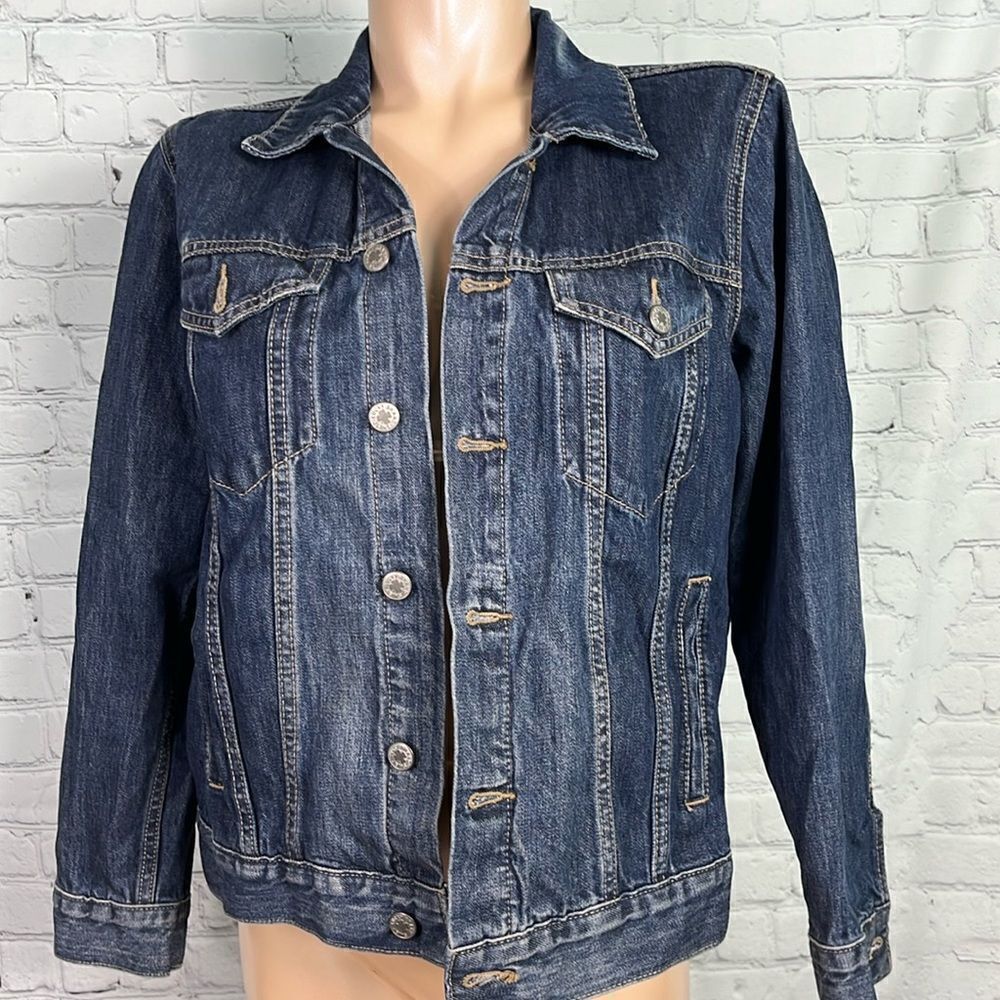 Lucky Brand the tomboy trucker Denim jean jacket size Large